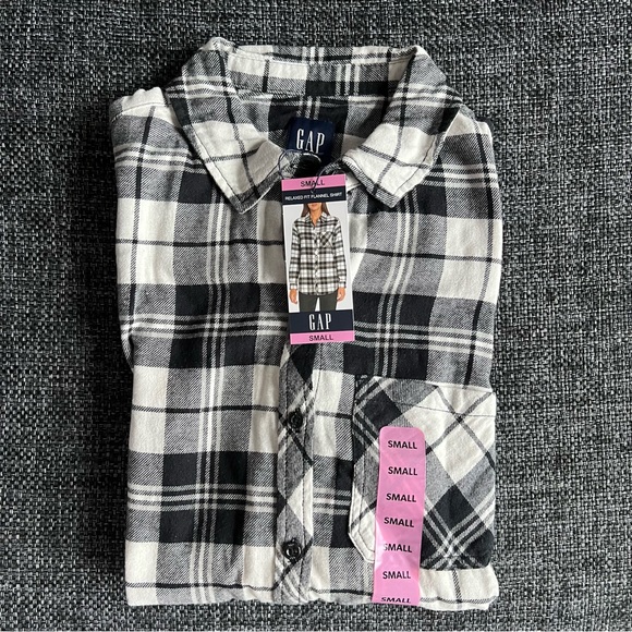 NWT Gap Ladies Boyfriend Flannel Top Size Small - Picture 7 of 8